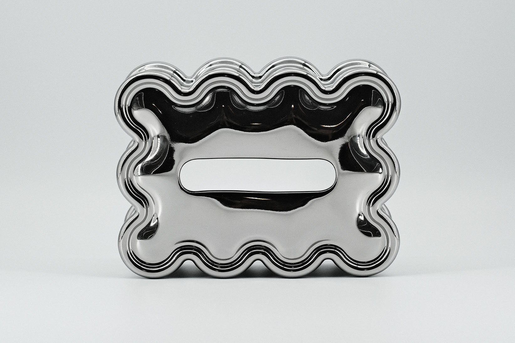 Silva 02  |  Wavy Tissue Holder