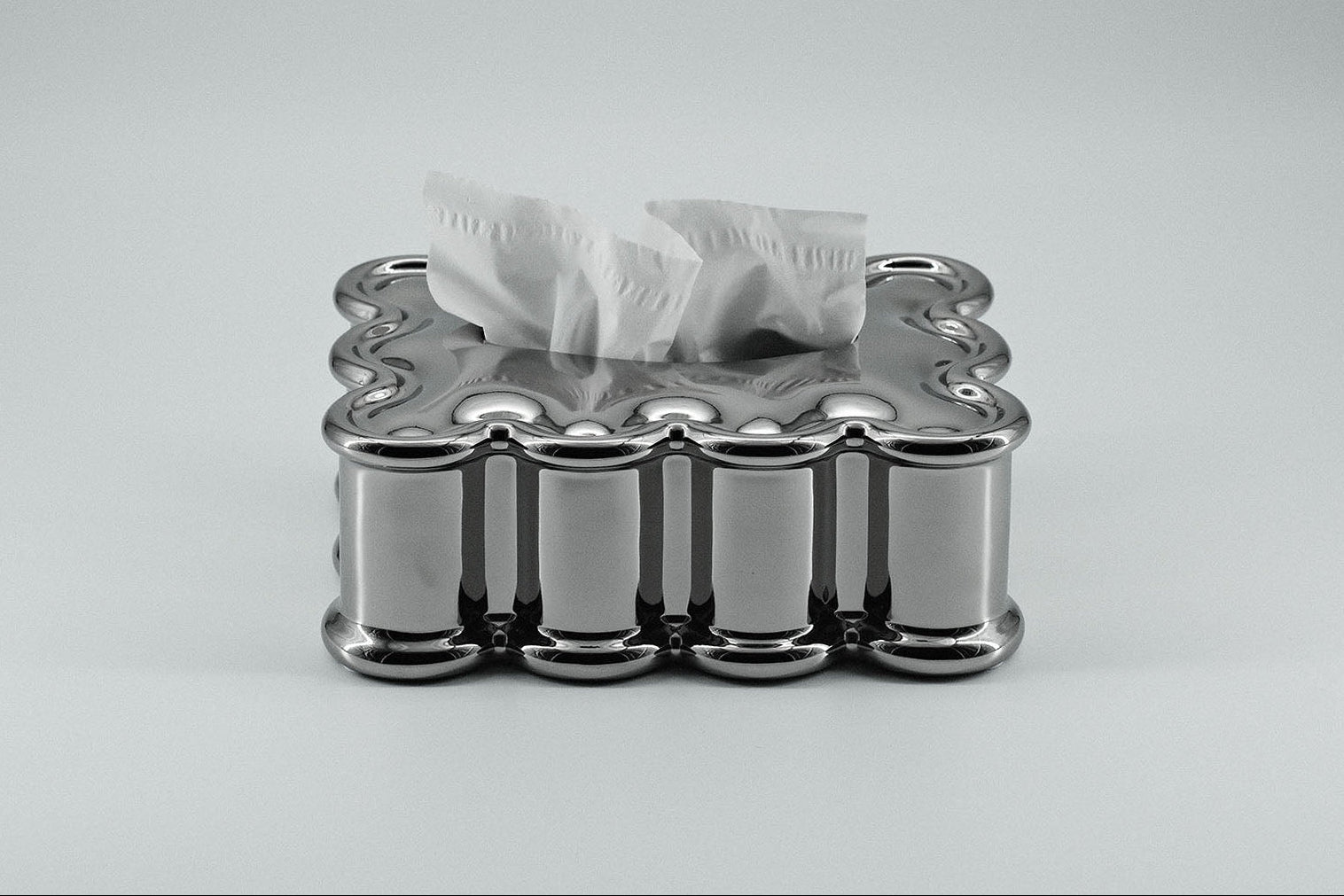 Silva 02  |  Wavy Tissue Holder