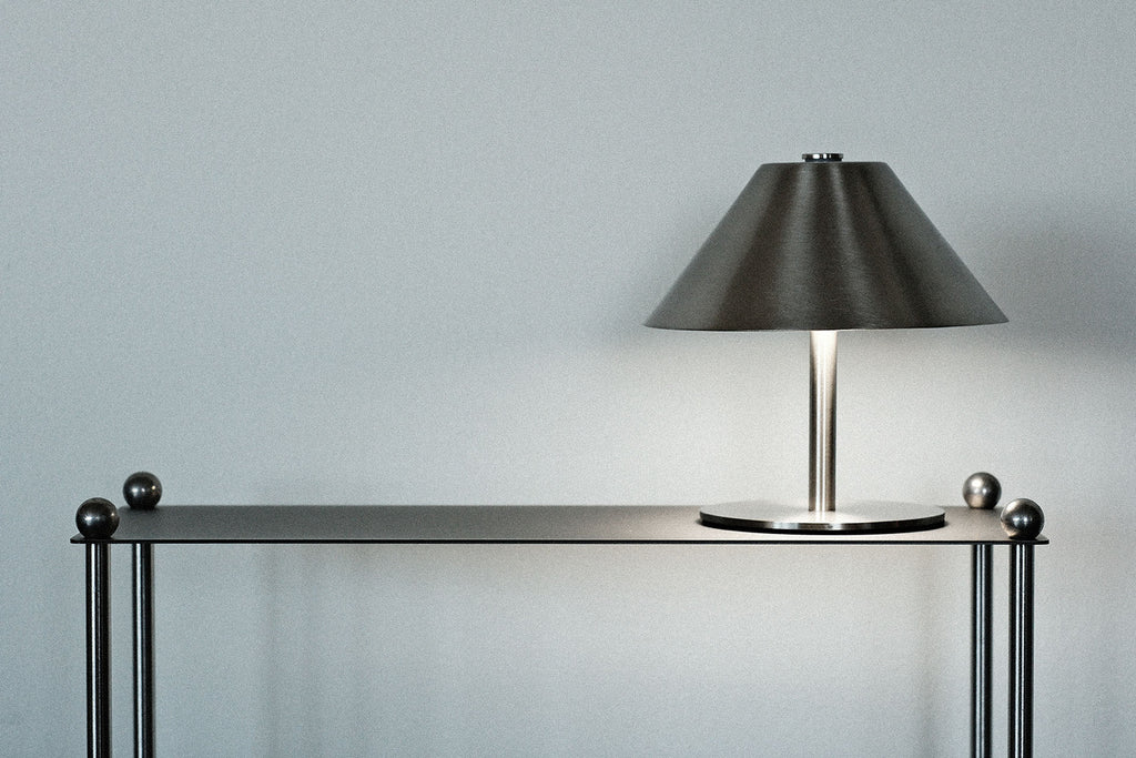 Linea Collection | Linea 05 - Cone Table Lamp