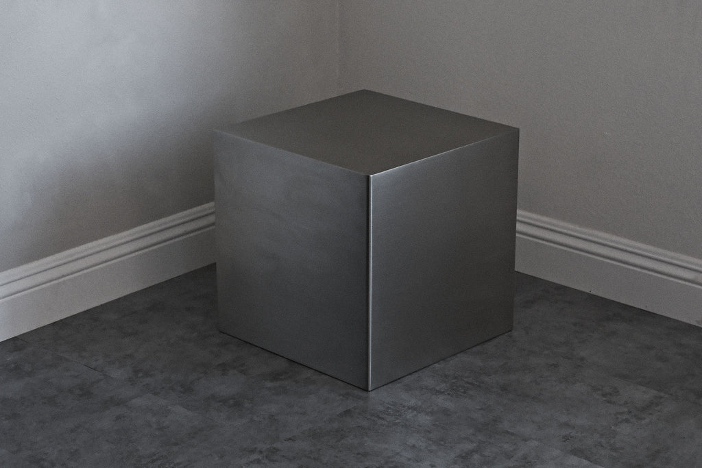 Furniture | Cube Accent Table